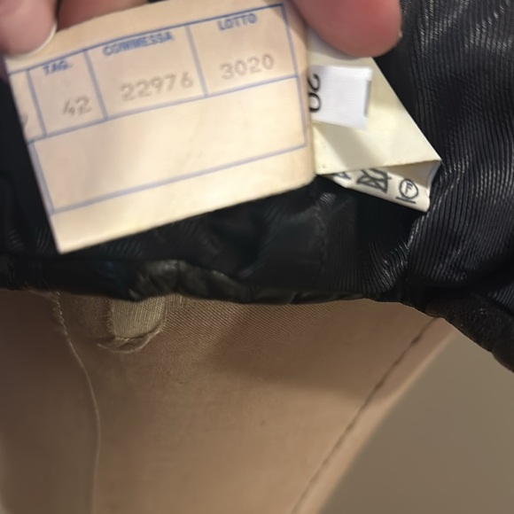 Moschino Black Oopsi Leather Vest - Picture 13 of 13